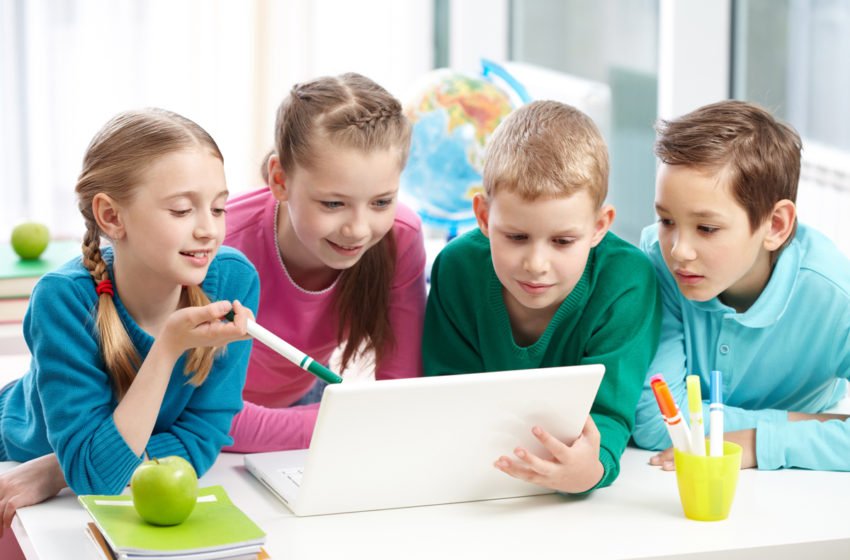  Copiii intre 10-14 ani din Gorj se pot inscrie la cursuri gratuite de programare