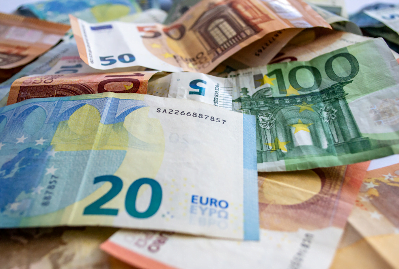  Vin bani europeni pentru firmele mici din Gorj